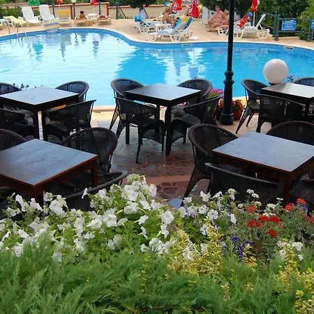 Briz 2 Hotel 3*